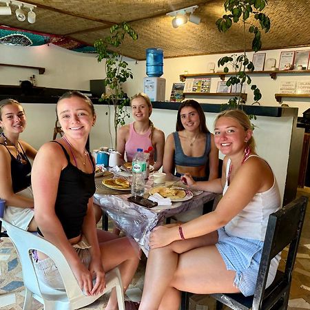 Paradiso Hostel El Nido Ngoại thất bức ảnh